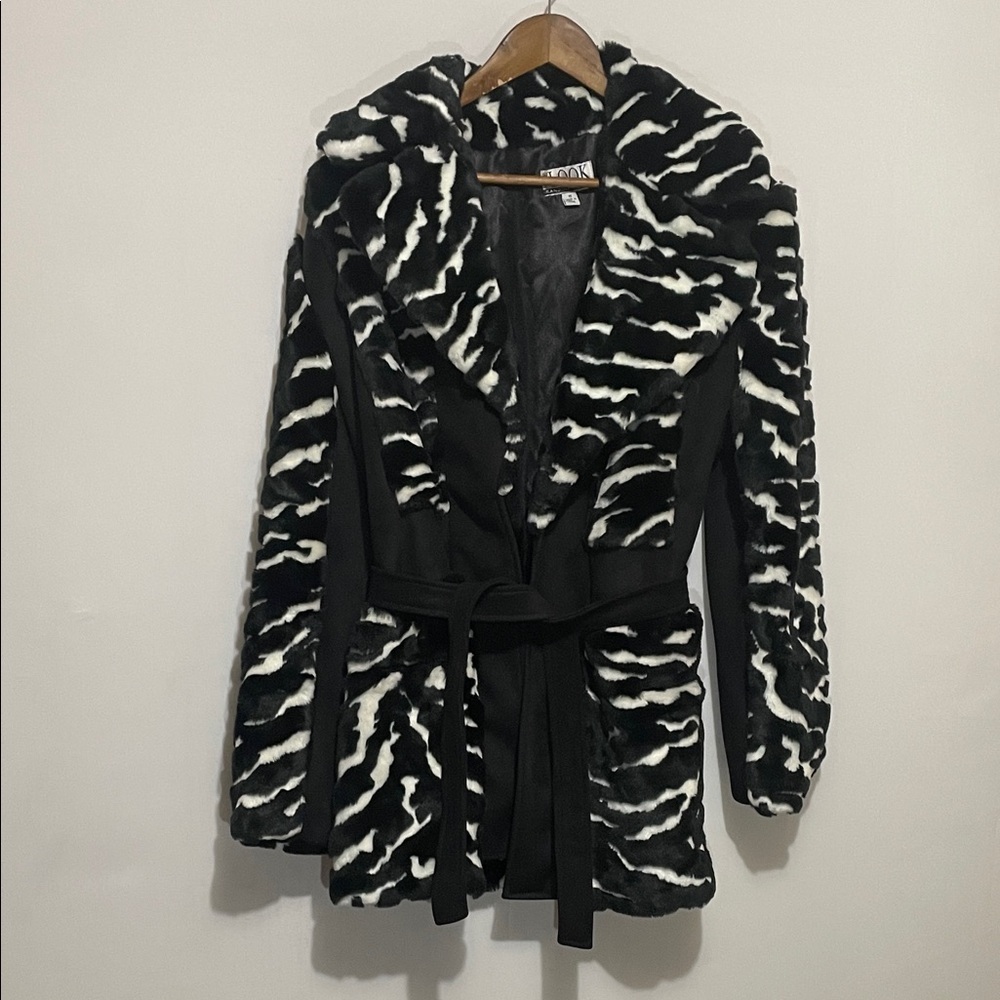 The Look Randolph Duke Zebra Print Women's Coat Sz Medium